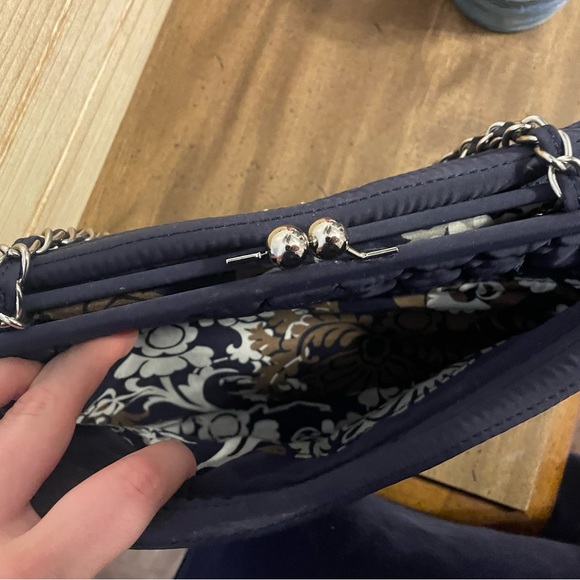 Elegant Navy Vera Bradley Quilted Women's Bag - Picture 7 of 10